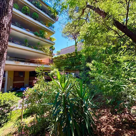 דירה Vatican Walls